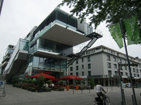 Krefeld : Peterstraße, Behnisch-Haus, moderne Architektur